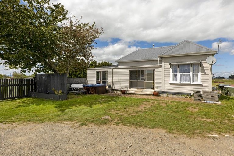 Photo of property in 39 Celia Street, Stratford, 4332