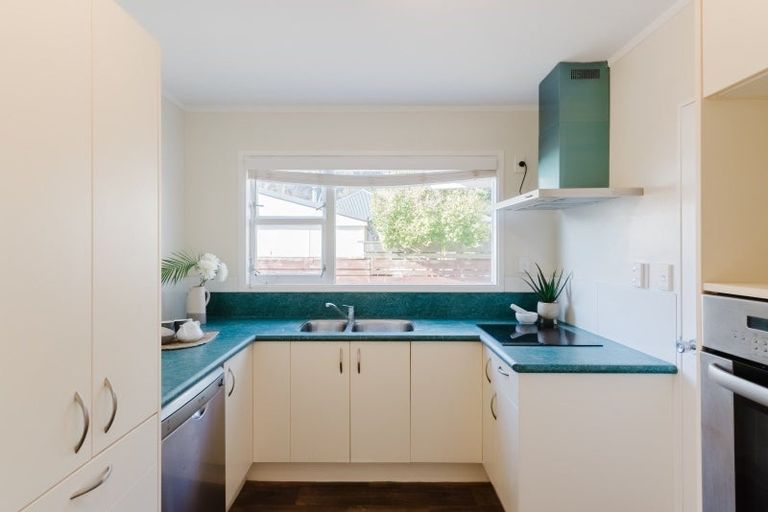 Photo of property in 288 Riverside Drive, Waterloo, Lower Hutt, 5011