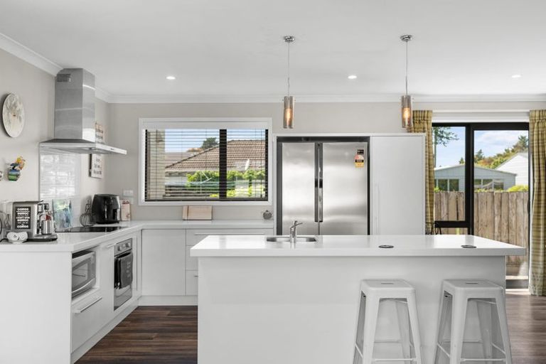 Photo of property in 396 Bower Avenue, Parklands, Christchurch, 8083