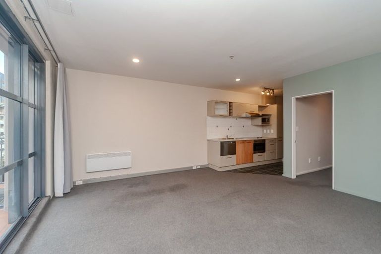 Photo of property in Atrium Towers, 8a/154 The Terrace, Wellington Central, Wellington, 6011