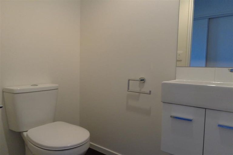 Photo of property in 8 Galatos Street, Rangiora, 7400