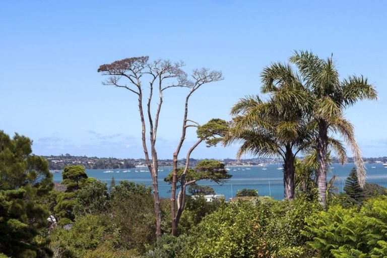 Photo of property in 19 Lynton Road, Bucklands Beach, Auckland, 2012