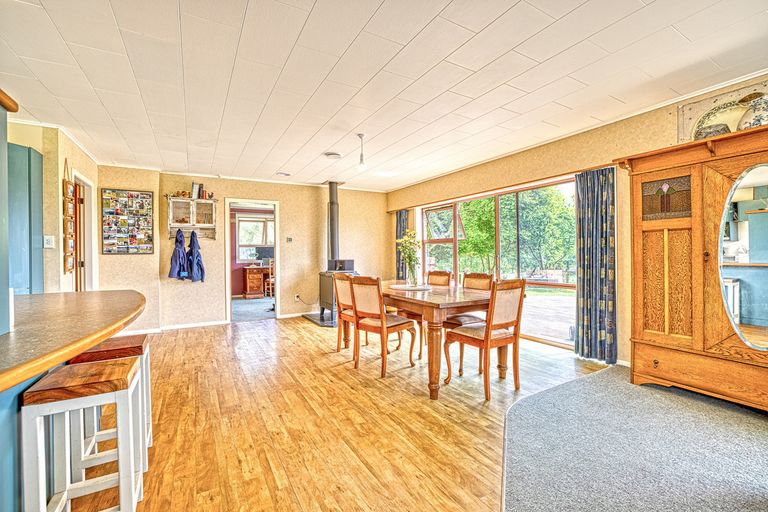 Photo of property in 18 Kia Kaha Drive, Snells Beach, 0920