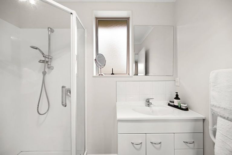 Photo of property in 10 Taylor Terrace, St Andrews, Hamilton, 3200