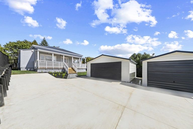 Photo of property in 16 Elliot Street, Riverhead, 0820