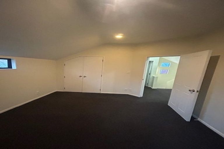 Photo of property in 227 The Parade, Island Bay, Wellington, 6023