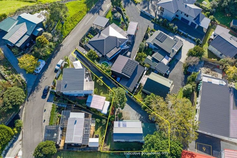 Photo of property in 6 Helen Place, Raglan, 3225