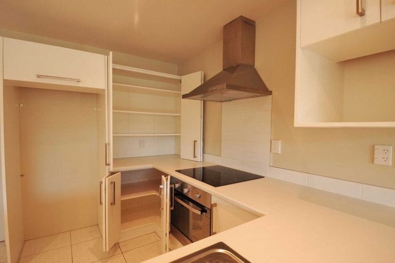 Photo of property in 5/43 Waltham Road, Sydenham, Christchurch, 8023