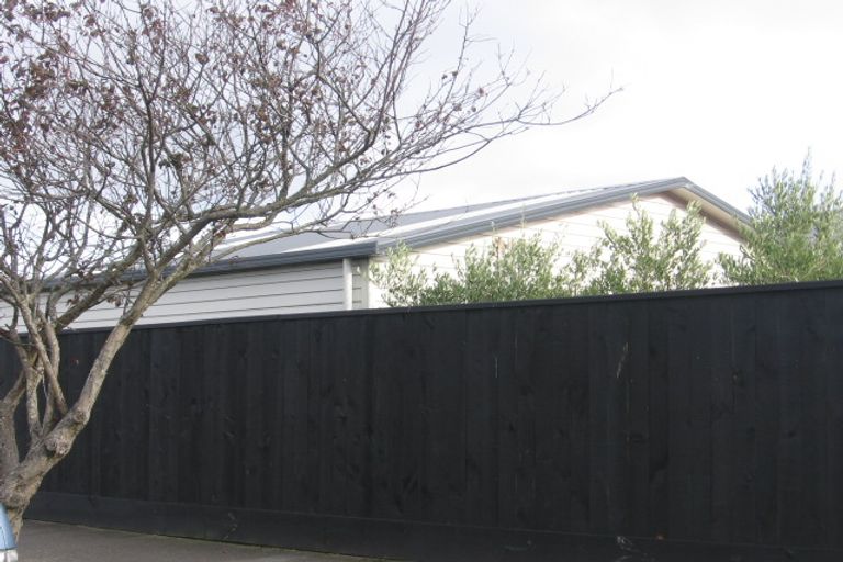 Photo of property in 71 Hautana Street, Woburn, Lower Hutt, 5010