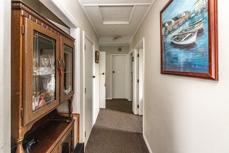 Photo of property in 143 Puriri Street, Castlecliff, Whanganui, 4501