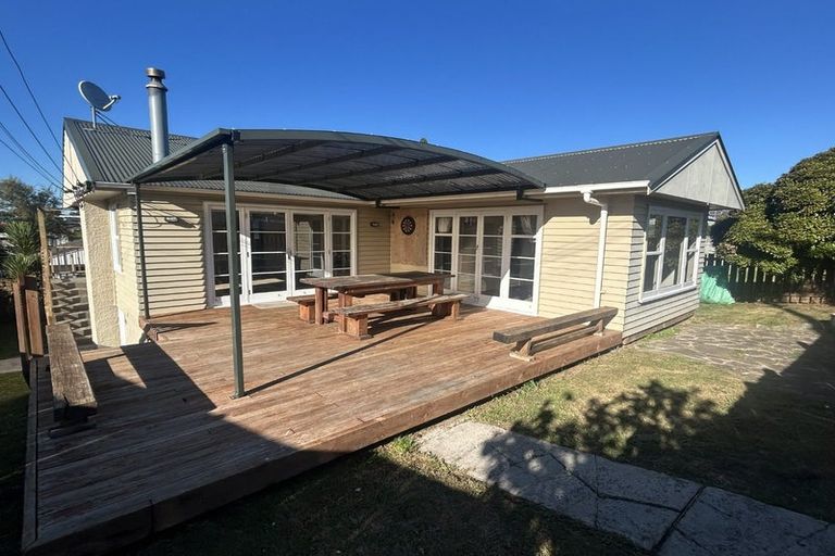 Photo of property in 1/18 Nelson Street, Papakura, 2110
