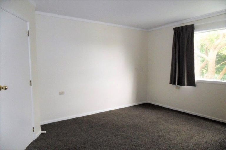 Photo of property in 56 Mortimer Terrace, Brooklyn, Wellington, 6021