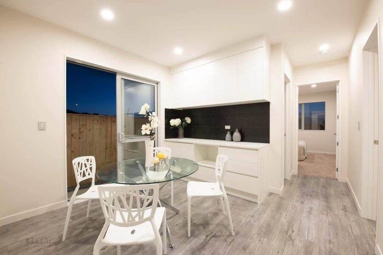 Photo of property in 73 Drumbuoy Drive, Flat Bush, Auckland, 2019