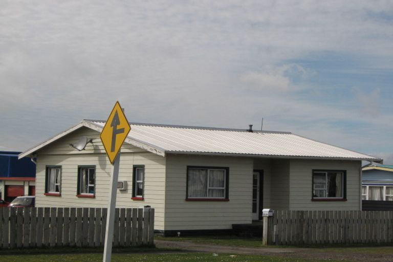 Photo of property in 462 Broadway, Stratford, 4332