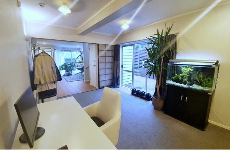 Photo of property in 178 Orangi Kaupapa Road, Northland, Wellington, 6012