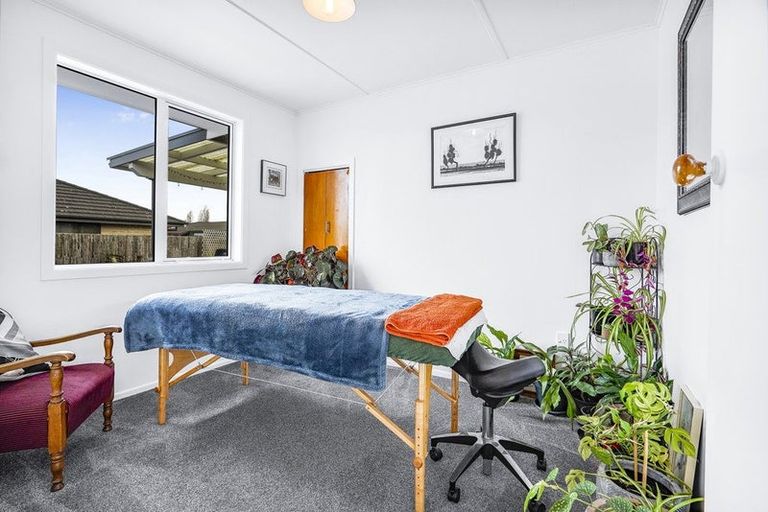 Photo of property in 15 Glenview Terrace, Glenview, Hamilton, 3206
