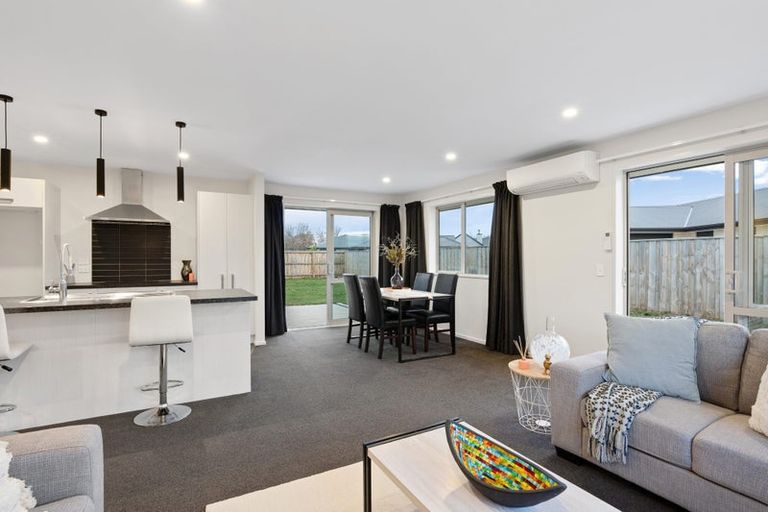 Photo of property in 34 Hilton Drive, Amberley, 7410