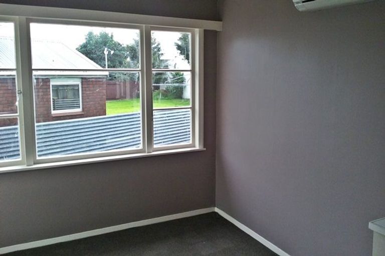 Photo of property in 107 Linton Street, West End, Palmerston North, 4410