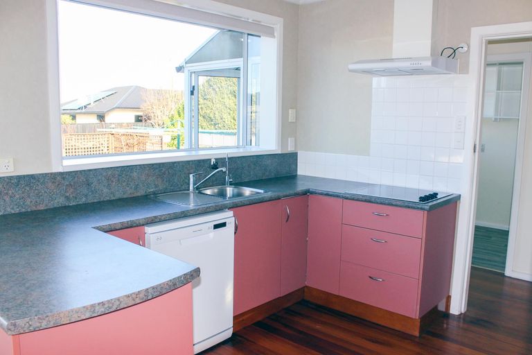 Photo of property in 97 Taward Street, Oamaru North, Oamaru, 9400