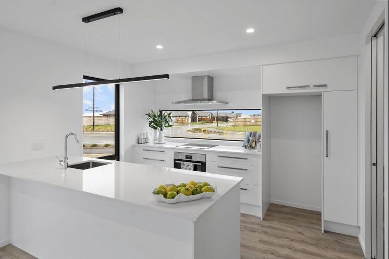 Photo of property in 21 Rosalind Avenue, Darfield, 7571