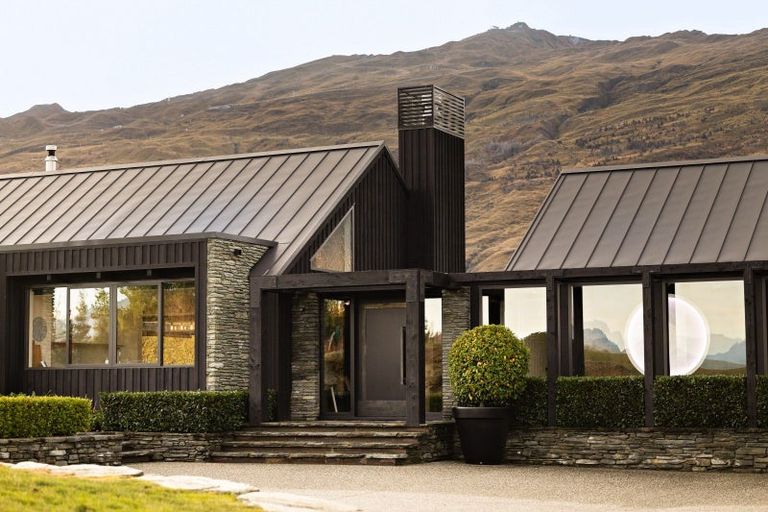 Photo of property in 47 Mooney Road, Speargrass Flat, Queenstown, 9371