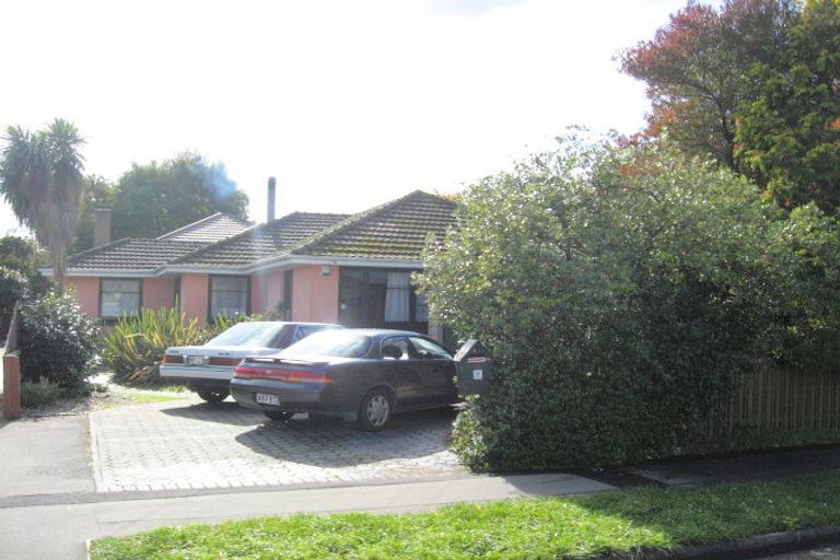 Photo of property in 6 Wentworth Street, Ilam, Christchurch, 8041