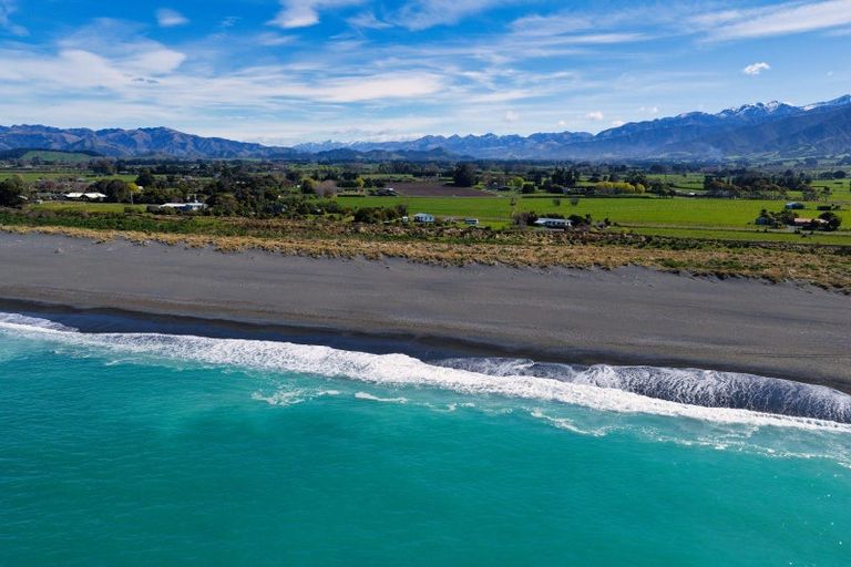 Photo of property in 44 Beach Road, Kaikoura Flat, Kaikoura, 7371