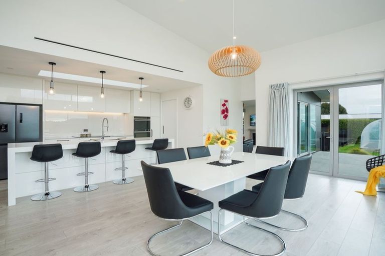 Photo of property in 11 Majestic Chance, Seaward Bush, Invercargill, 9812