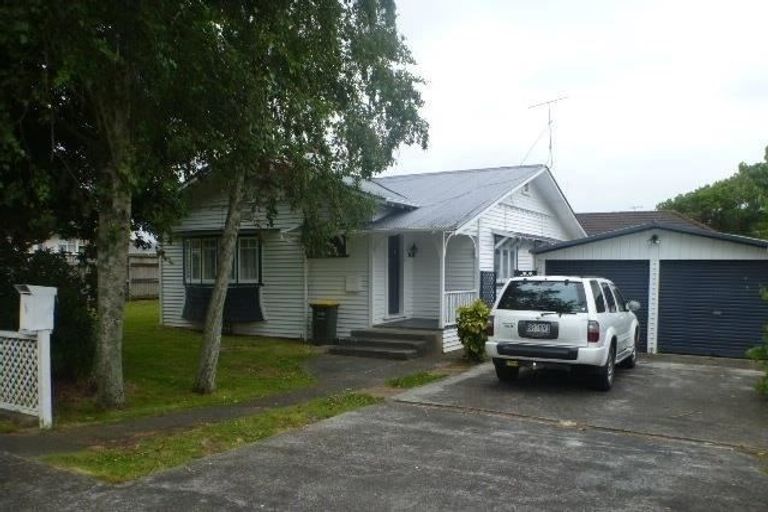 Photo of property in 1/3 Nelson Street, Papakura, 2110