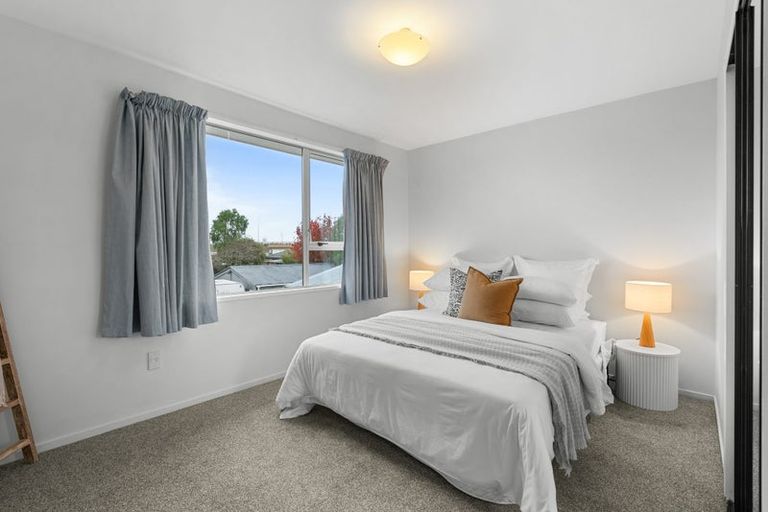 Photo of property in 19 Te Maru Place, Redwood, Christchurch, 8051