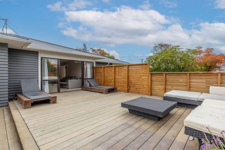 Photo of property in 4 Colina Street, Avonhead, Christchurch, 8042