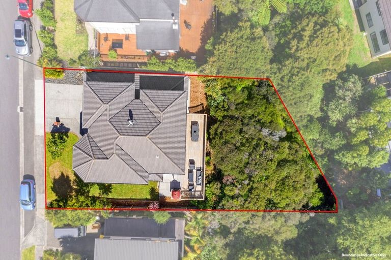 Photo of property in 46 Newbury Place, Schnapper Rock, Auckland, 0632