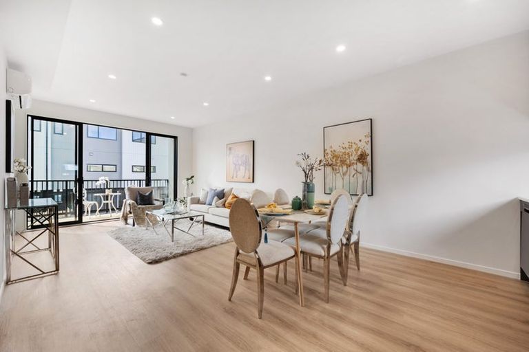 Photo of property in 8 Clementine Place, Bucklands Beach, Auckland, 2014