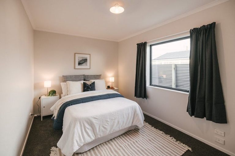 Photo of property in 22 Phillips Street, Sanson, 4817