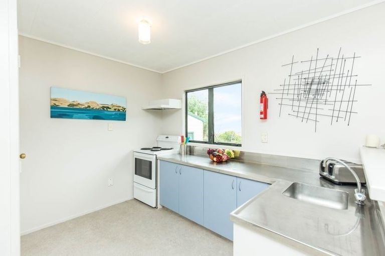 Photo of property in 18 Riserra Drive, Ranui, Auckland, 0612