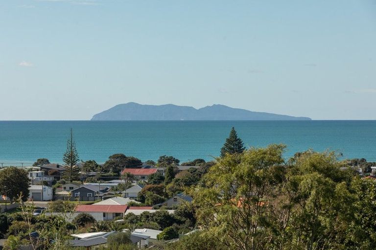 Photo of property in 27 Tohora View, Waihi Beach, 3611