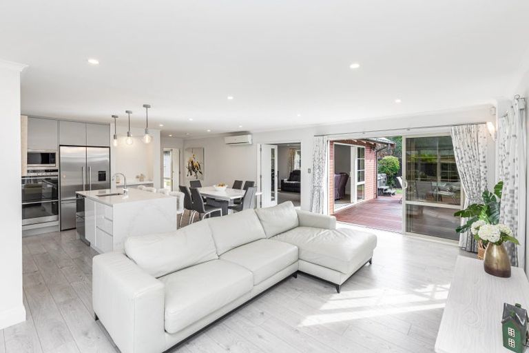 Photo of property in 9 Strathmore Gardens, Burwood, Christchurch, 8061