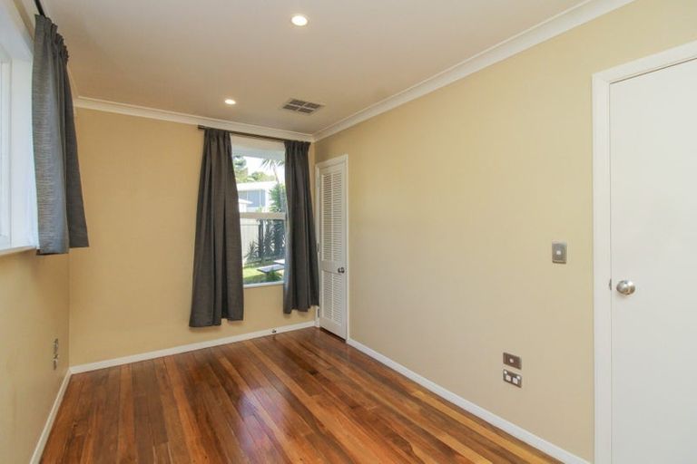 Photo of property in 12 Fenchurch Grove, Stokes Valley, Lower Hutt, 5019