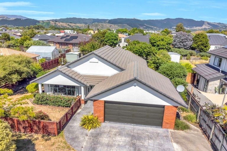 Photo of property in 22 Cedar Drive, Paraparaumu Beach, Paraparaumu, 5032