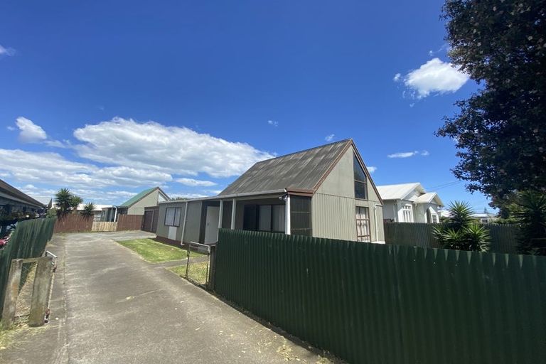 Photo of property in 84a Manuka Street, Castlecliff, Whanganui, 4501