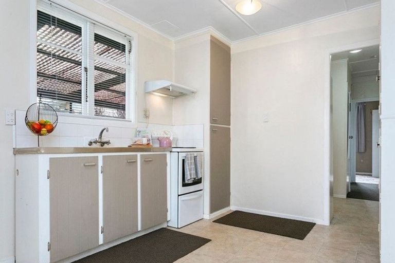 Photo of property in 13 Nevis Crescent, Tokoroa, 3420