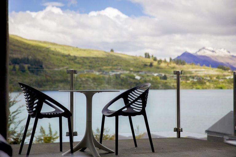 Photo of property in Breakfree Alpine Village, 20/643 Frankton Road, Queenstown, 9300
