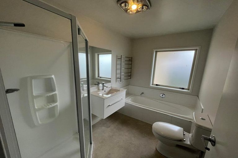 Photo of property in 301 Halswell Junction Road, Halswell, Christchurch, 8025