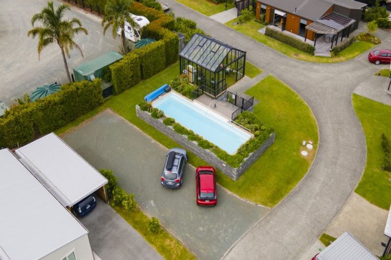Photo of property in 9 Citrus Place, Mangawhai, 0505