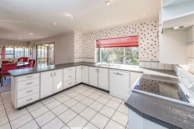 Photo of property in 3 Georgetti Road, Bastia Hill, Whanganui, 4500