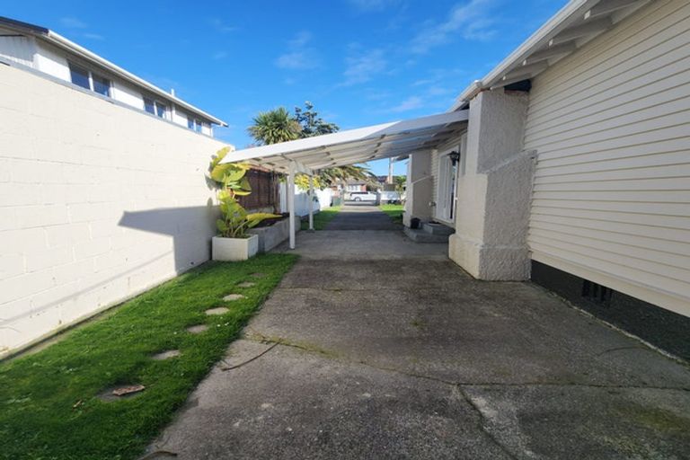 Photo of property in 12 Cressy Street, Waterloo, Lower Hutt, 5011