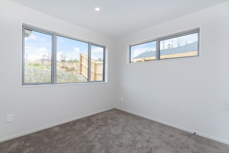 Photo of property in 5 Piccolo Court, Kumeu, 0810