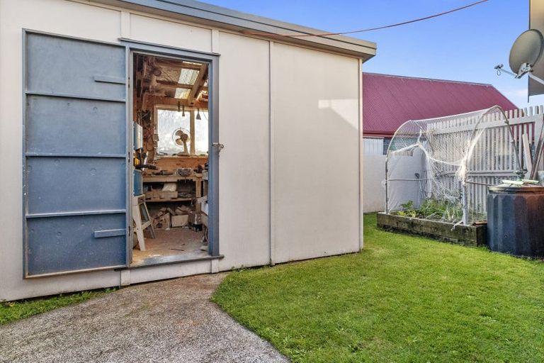 Photo of property in 107b Ocean Road, Whangamata, 3620