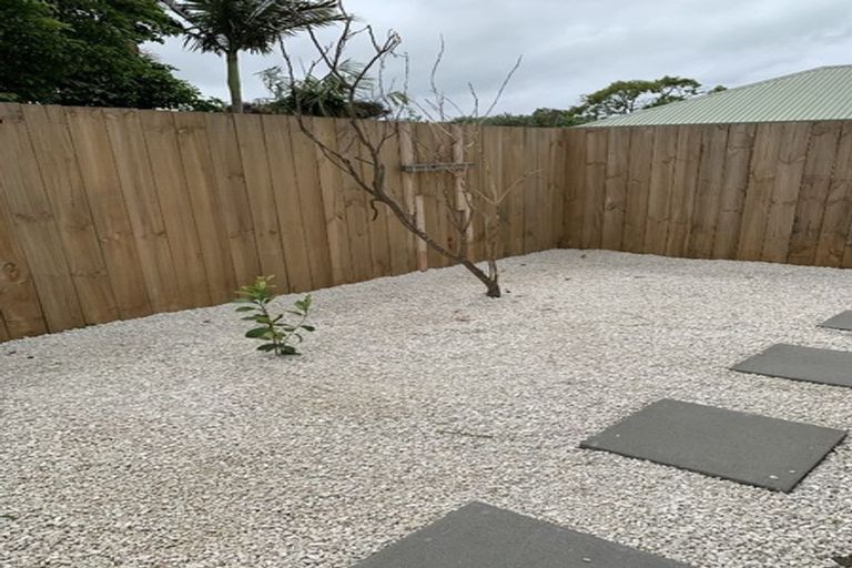 Photo of property in 799b Te Atatu Road, Te Atatu Peninsula, Auckland, 0610