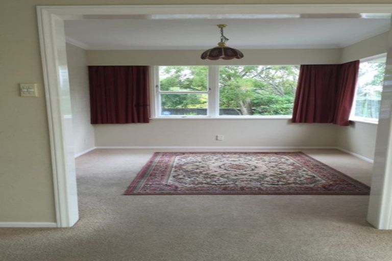 Photo of property in 89 Tirohanga Road, Tirohanga, Lower Hutt, 5010